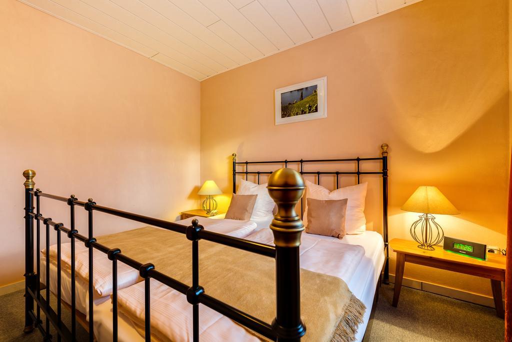 Moselhotel Ludwigs Kowerich Номер фото