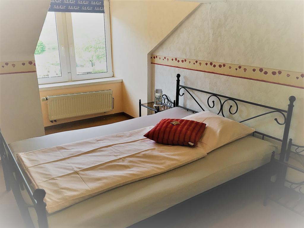 Moselhotel Ludwigs Kowerich Экстерьер фото